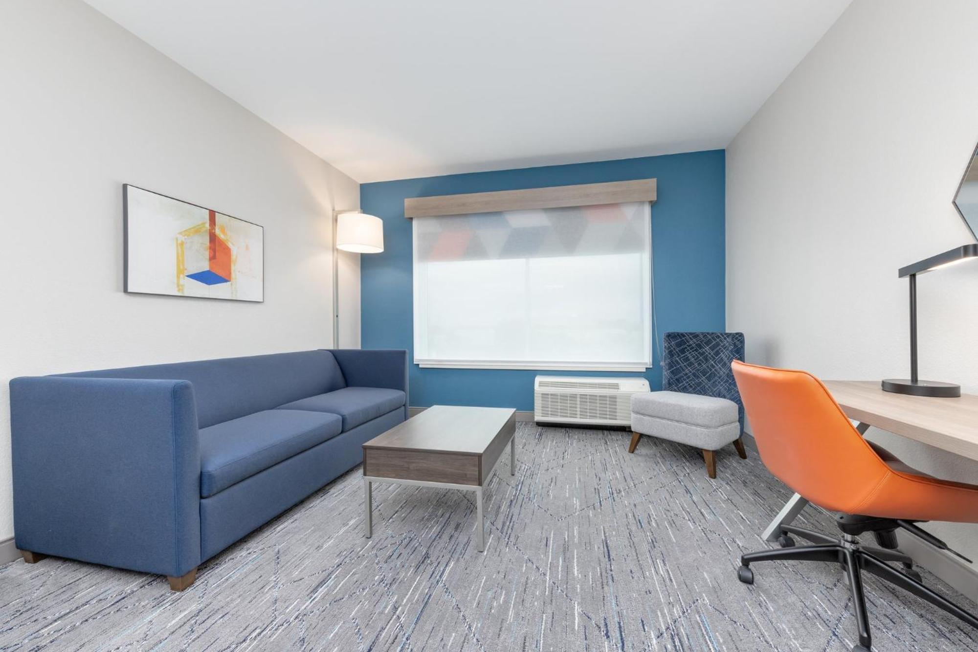 Holiday Inn Express & Suites Austin Airport East By Ihg Extérieur photo