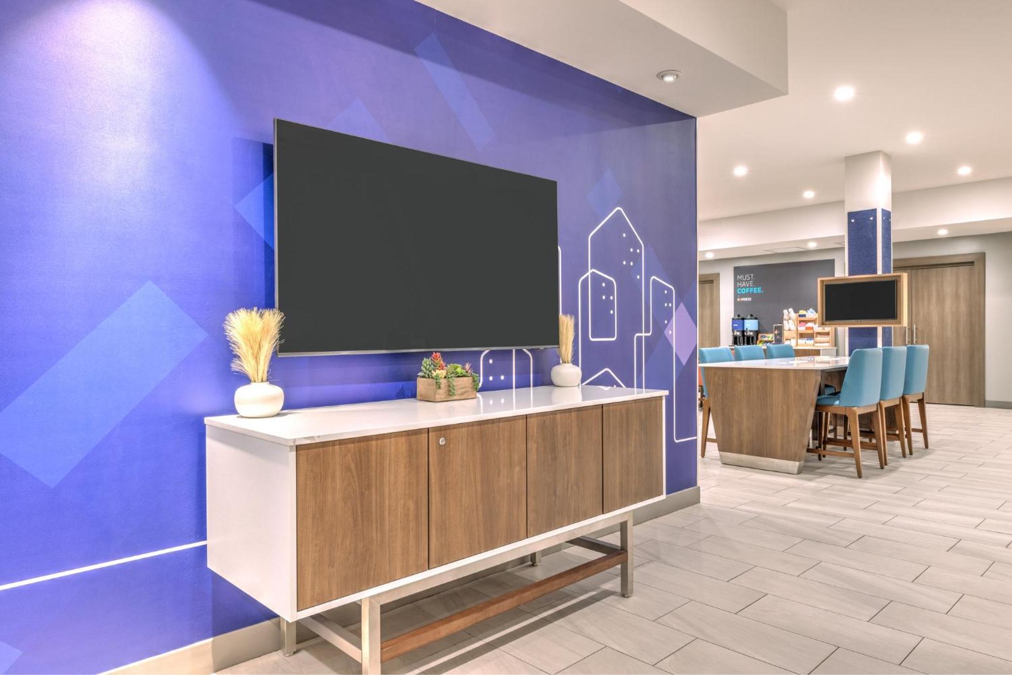 Holiday Inn Express & Suites Austin Airport East By Ihg Extérieur photo