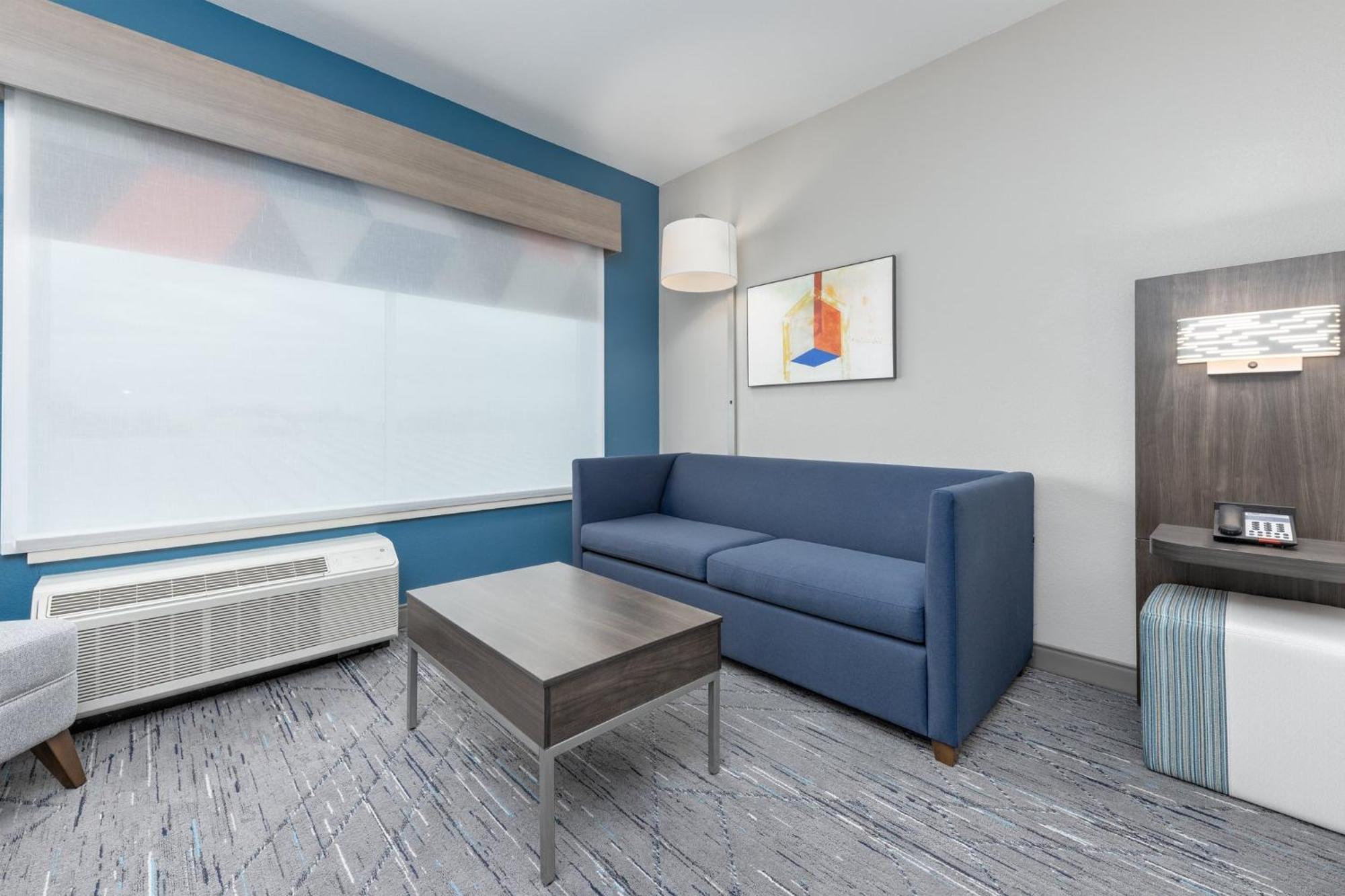 Holiday Inn Express & Suites Austin Airport East By Ihg Extérieur photo